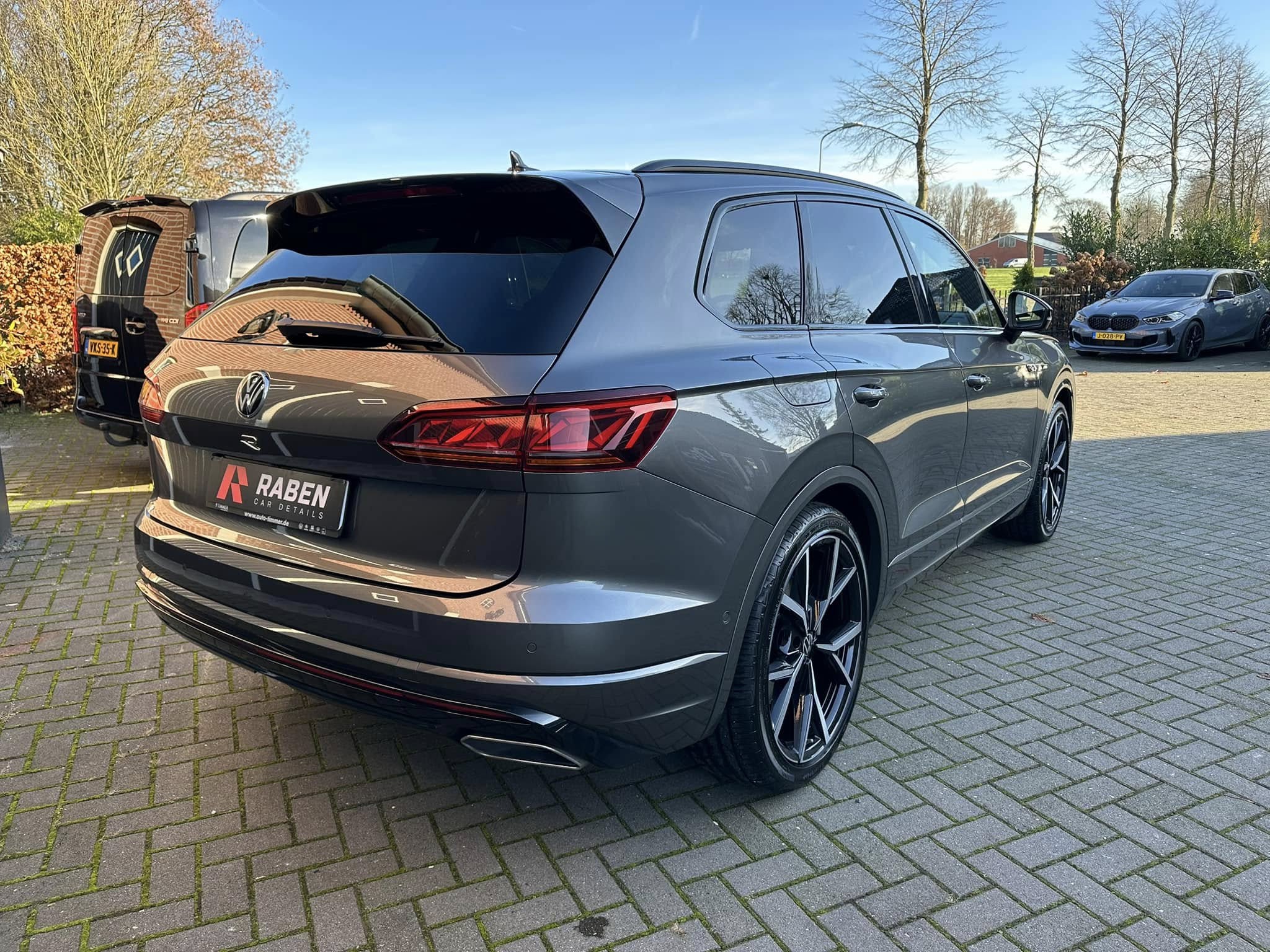 Volkswagen Touareg R achteraanzicht